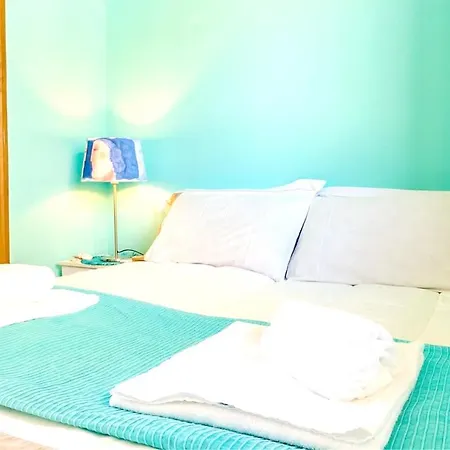 Charming Seaside House In With Terrace Διαμέρισμα