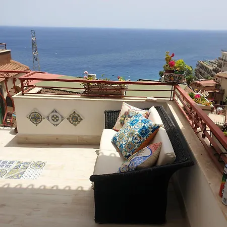 Διαμέρισμα Charming Seaside House In With Terrace *